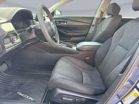 Certified 2023 Honda Accord EX image 19