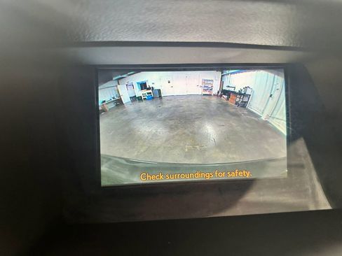 Used 2011 Lexus RX 350 AWD w/ Premium Pkg image 23