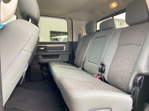 Used 2018 RAM 2500 Big Horn AWD/4WD image 23