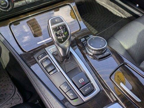 Used 2016 BMW 528i xDrive Sedan image 25