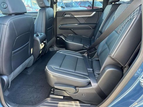 New 2026 GMC Acadia Denali w/ Super Cruise Package image 6