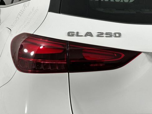 Certified 2026 Mercedes-Benz GLA 250 image 35