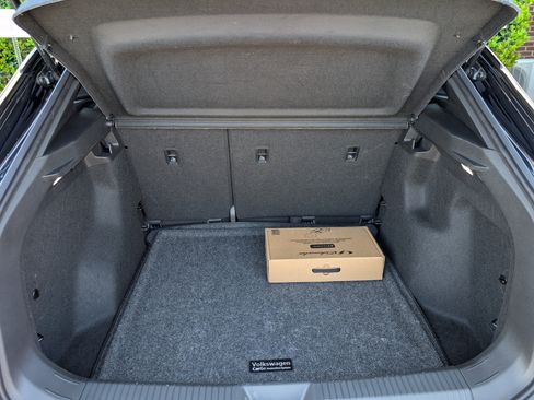 Used 2025 Volkswagen ID.4 Limited image 18