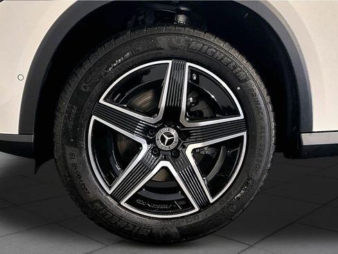 New 2026 Mercedes-Benz GLC 300 4MATIC image 17