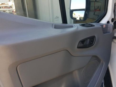 Used 2019 Ford Transit 350 156 DRW image 21