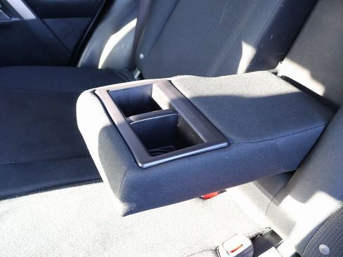 Used 2018 Toyota RAV4 XLE w/ Plus Extra Value Package image 25