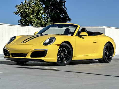 Used 2017 Porsche 911 Carrera image 1