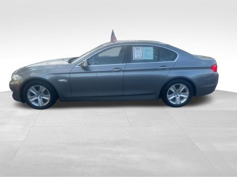 Used 2011 BMW 528i Sedan RWD image 5