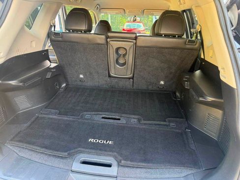 Used 2016 Nissan Rogue SL FWD image 22