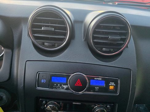 Used 2008 Hyundai Tiburon GS image 5