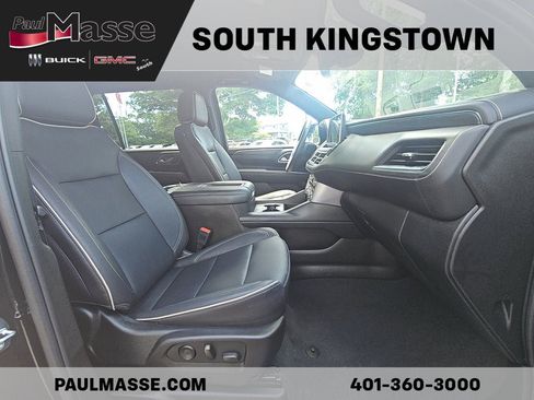Certified 2023 GMC Yukon XL SLT w/ SLT Luxury Package AWD/4WD image 23