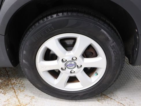 Used 2010 Volvo XC70 3.2 image 17