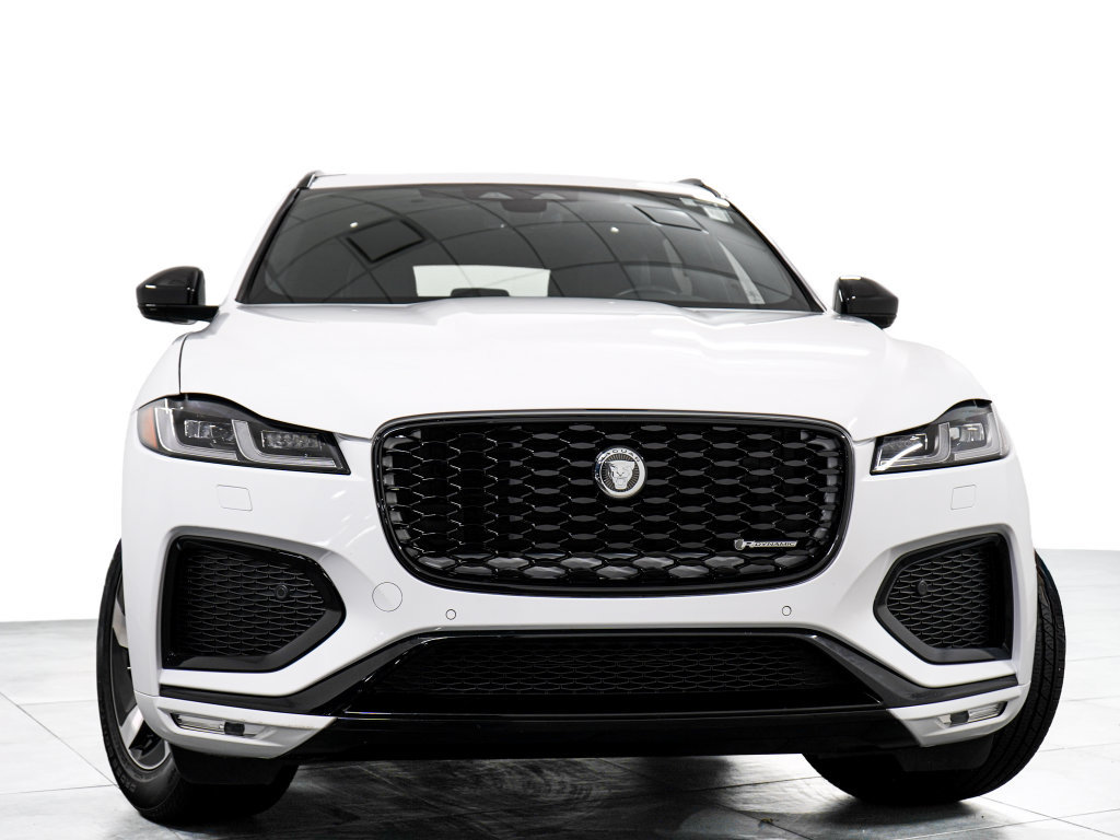 Used 2025 Jaguar F-PACE R-Dynamic S AWD/4WD image 3