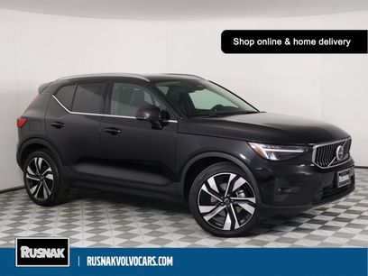 Used 2023 Volvo XC40 B5 Ultimate w/ Protection Package Premier
