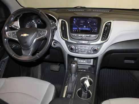 Used 2020 Chevrolet Equinox Premier AWD/4WD image 13