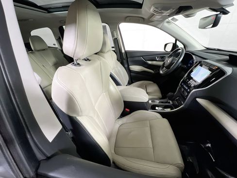 Used 2022 Subaru Ascent Limited w/ Technology Package image 29