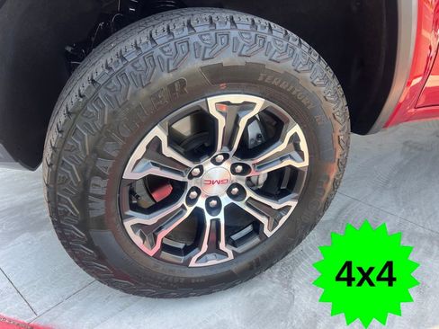 Used 2023 GMC Canyon AT4 w/ AT4 Premium Package AWD/4WD image 56