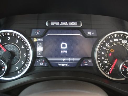 Used 2025 RAM 1500 Laramie w/ Laramie Southwest Edition image 17