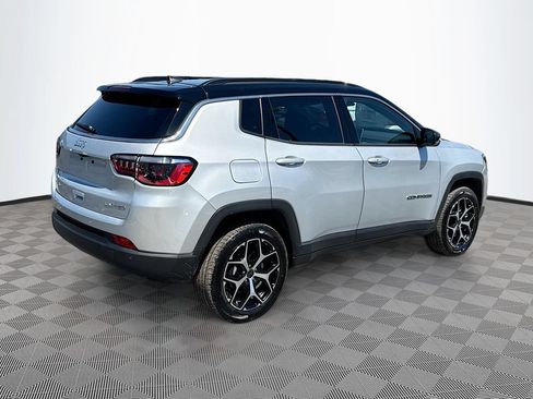 Used 2026 Jeep Compass Limited AWD/4WD image 6