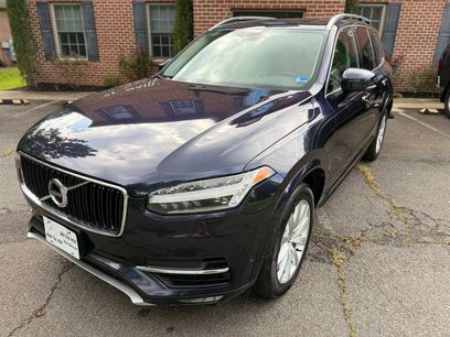 Used 2017 Volvo XC90 T6 Momentum w/ Vision Package