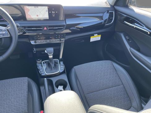 New 2026 Kia Seltos S image 14