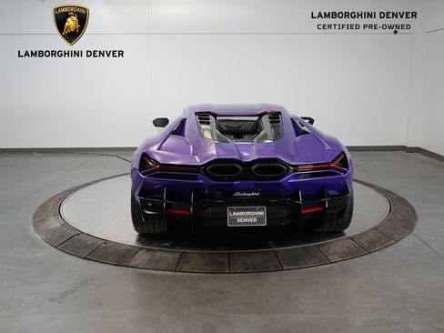 Used 2024 Lamborghini Revuelto image 4
