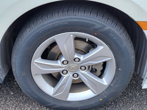 Used 2018 Honda Odyssey EX-L image 18