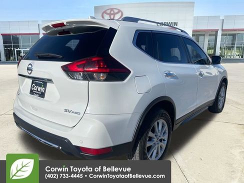 Used 2020 Nissan Rogue SV AWD/4WD image 5