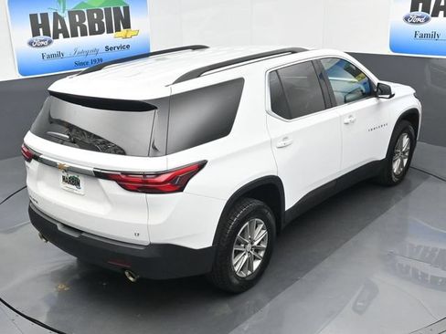 Used 2023 Chevrolet Traverse LT FWD image 25