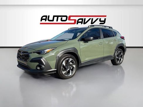 Used 2024 Subaru Crosstrek 2.5i Limited w/ Crosstrek Mirror Package image 3