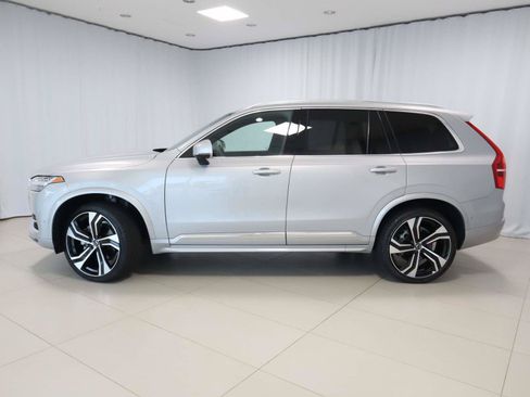 Used 2024 Volvo XC90 B6 Ultimate w/ Protection Package Premier AWD/4WD image 2