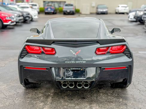 Used 2017 Chevrolet Corvette Stingray Coupe w/ 1LT RWD image 15