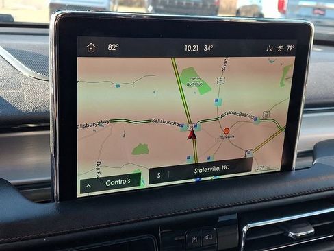 Used 2023 Lincoln Aviator AWD w/ Premium Package image 17