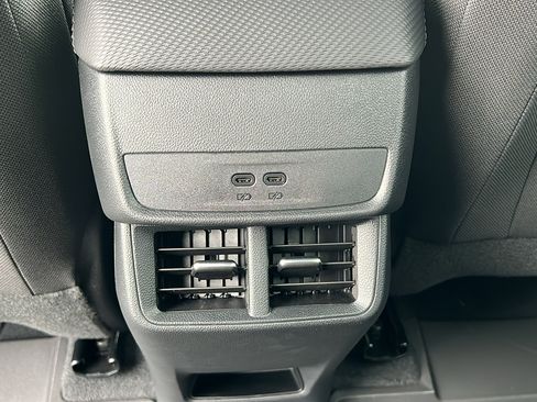 New 2026 Chevrolet Equinox LT w/ Safety and Technology Package AWD/4WD image 14
