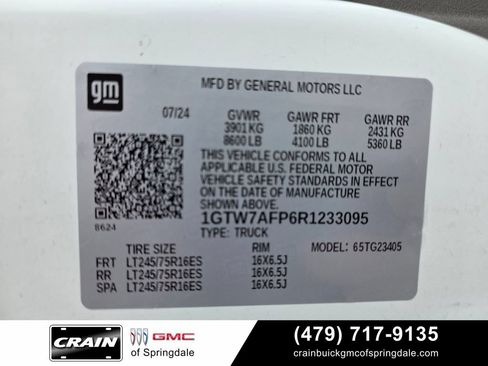Used 2024 GMC Savana 2500 w/ Driver Convenience Package RWD image 31