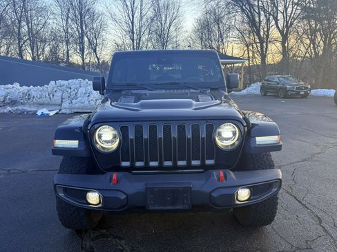 Used 2019 Jeep Wrangler Unlimited Rubicon image 2