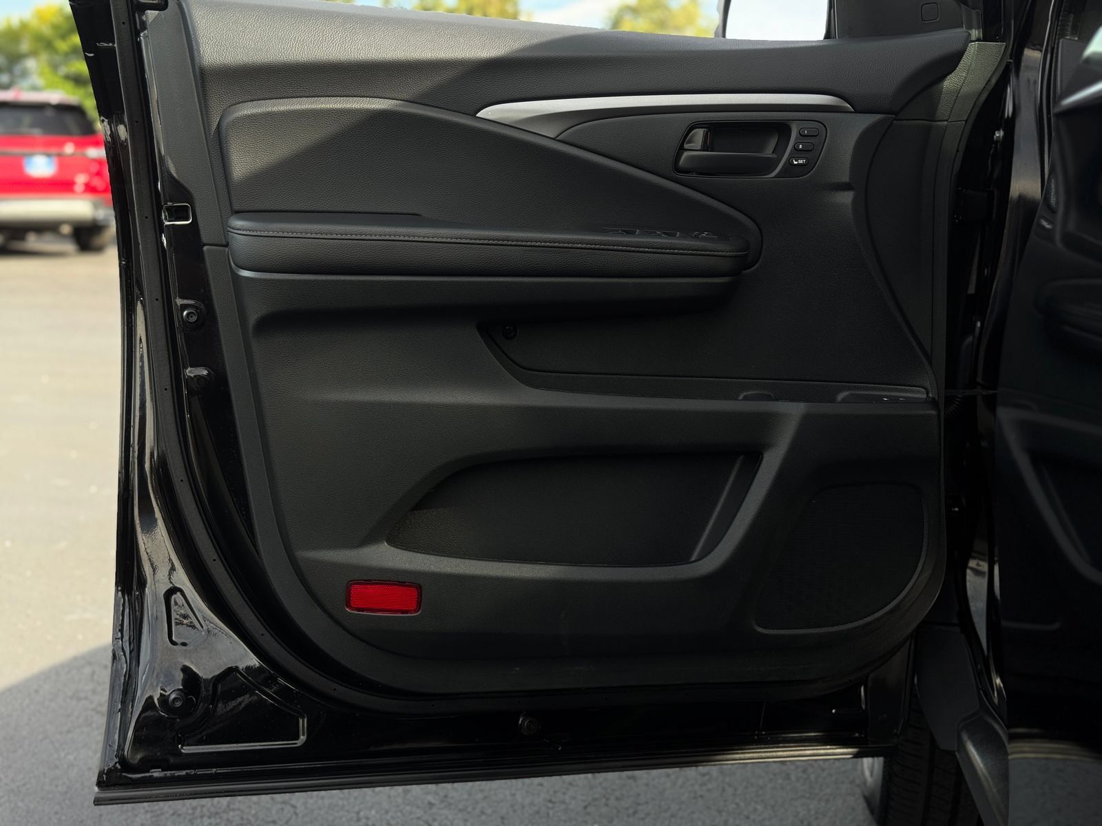 Used 2023 Honda Passport EX-L image 13