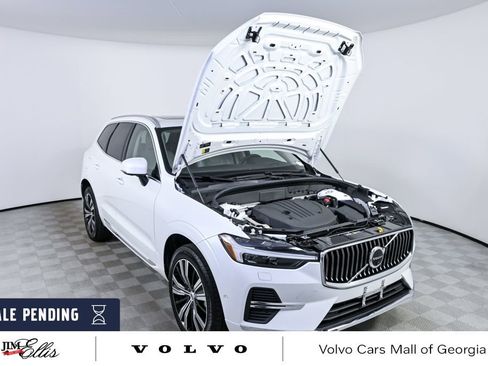 Certified 2023 Volvo XC60 B5 Ultimate FWD image 36