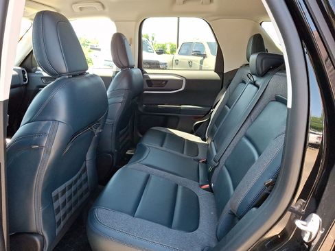 Used 2023 Ford Bronco Sport Outer Banks AWD/4WD image 11