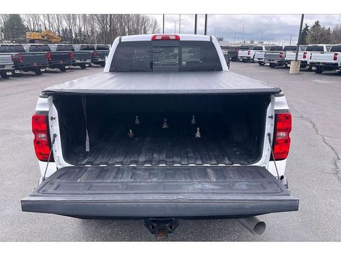 Used 2019 Chevrolet Silverado 3500 High Country w/ Duramax Plus Package image 11