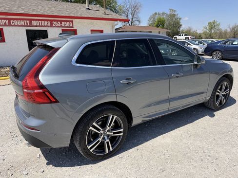 Used 2018 Volvo XC60 T6 Momentum w/ Convenience Package AWD/4WD image 3