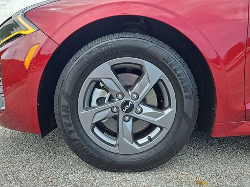Used 2023 Kia K5 LXS FWD image 21