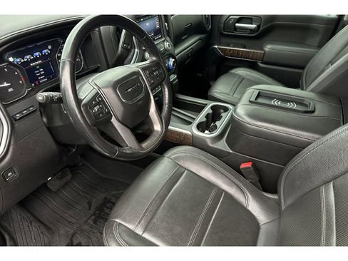 Used 2021 GMC Sierra 3500 Denali w/ Denali Ultimate Package image 10