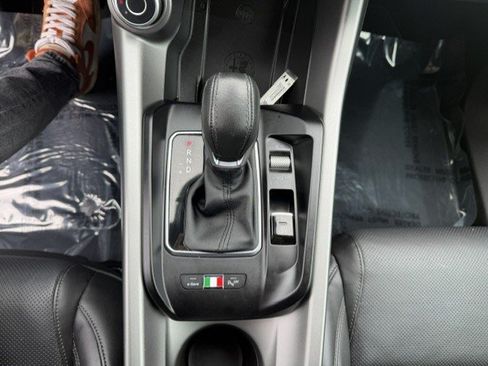 Used 2024 Alfa Romeo Tonale Ti AWD/4WD image 22