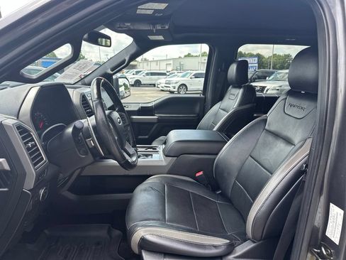 Used 2018 Ford F150 Raptor w/ Equipment Group 802A Luxury AWD/4WD image 17