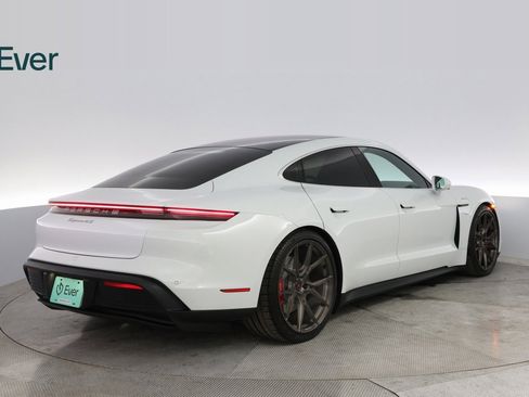 Used 2021 Porsche Taycan 4S image 12
