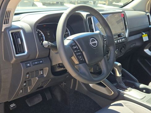 New 2026 Nissan Frontier SV RWD image 10
