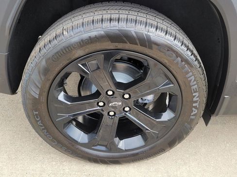 New 2026 Chevrolet Equinox LT w/ Midnight Edition AWD/4WD image 5