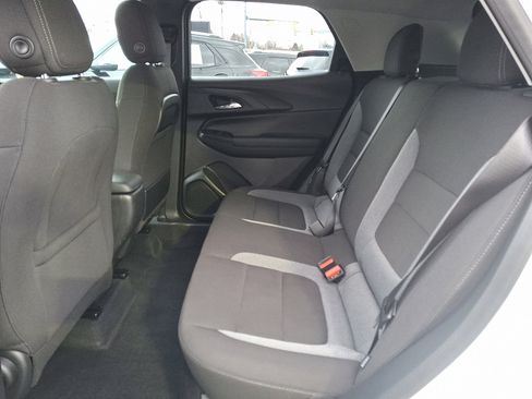 Used 2025 Chevrolet TrailBlazer LT image 11