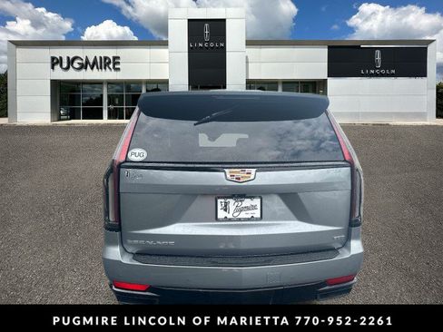 Used 2023 Cadillac Escalade ESV Sport w/ Touring Package AWD/4WD image 6